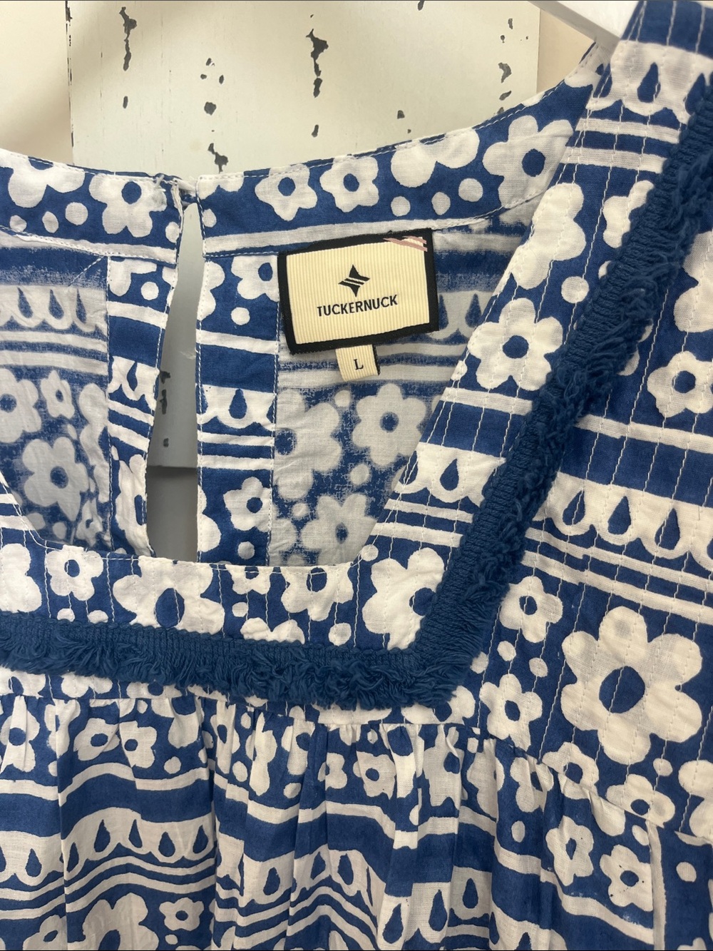 Tuckernuck Blue and White Floral-Print Mini Dress; Size Large. Pit to pit 18.5” - Picture 5 of 12